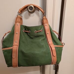 TUMI Large Green Pebble Leather w/ Tan Trim Grommets Bucket Satchel Bag